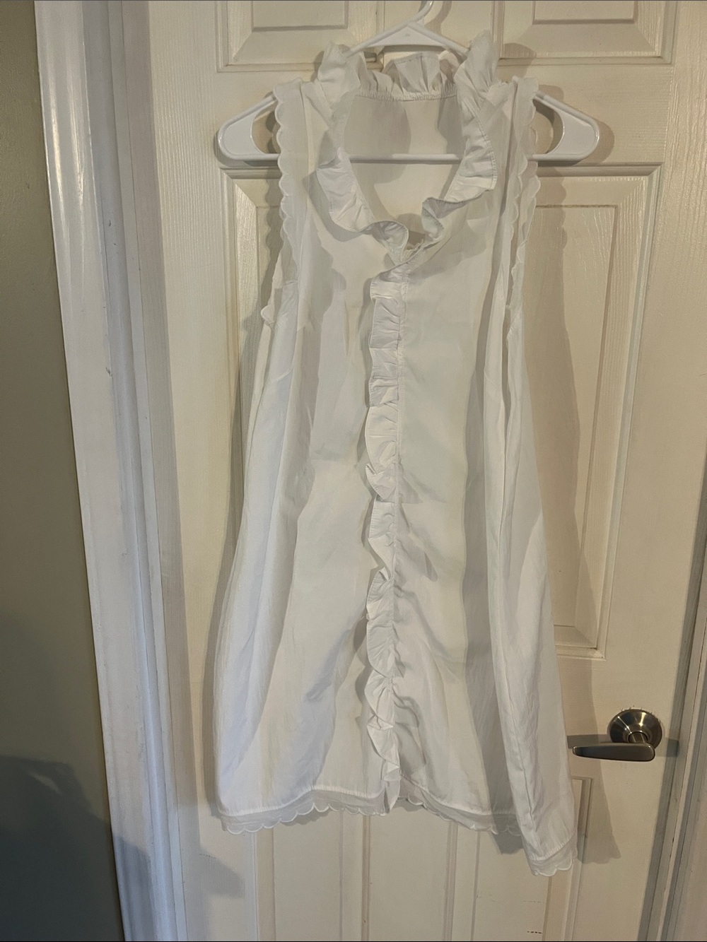 White Ruffled Sleeveless shift dress size M